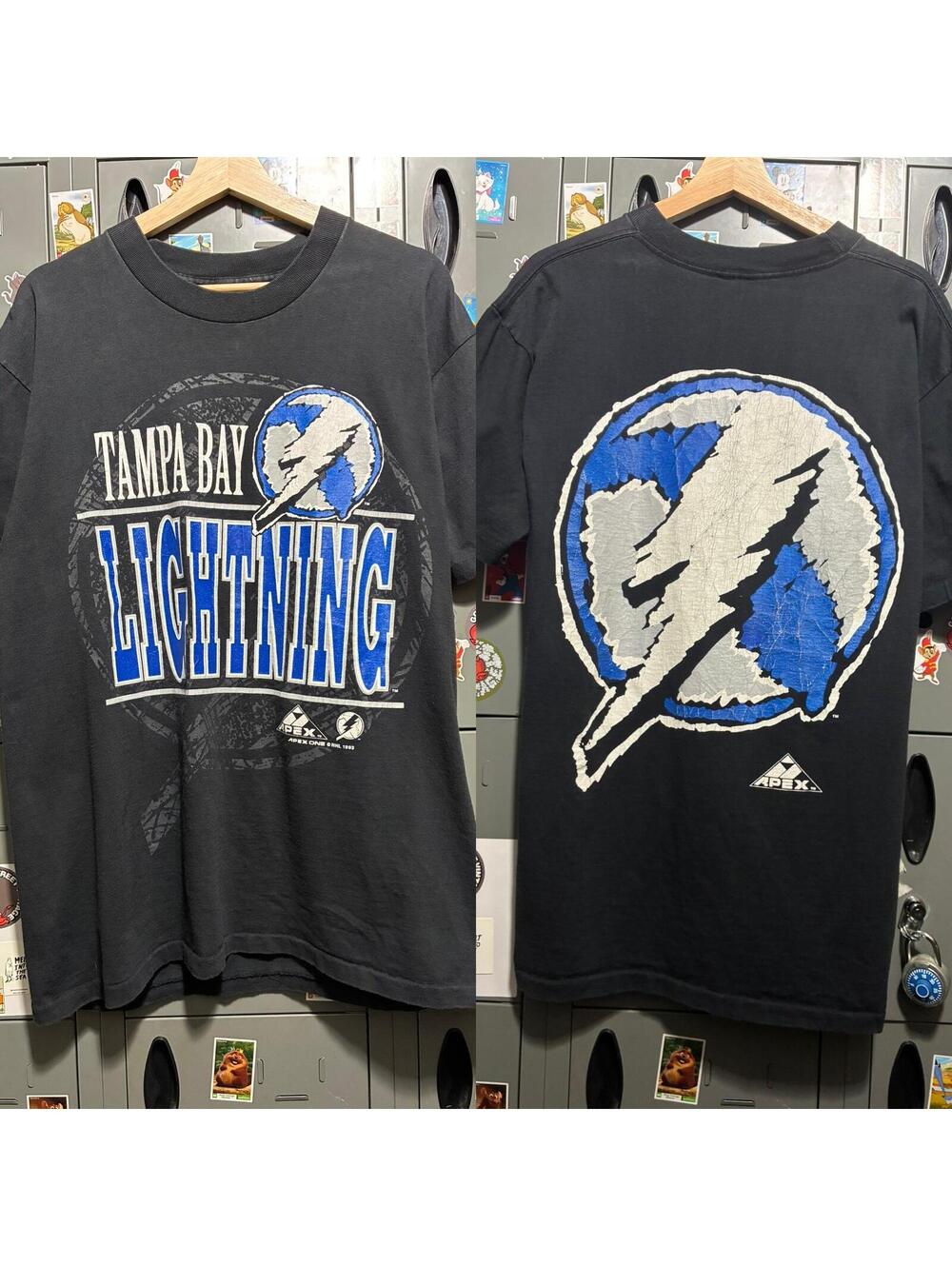 vintage 90s NHL Tampa Bay Lightning double sided graphic tee